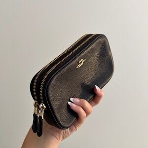 Coach crossbody purse/pouch wallet